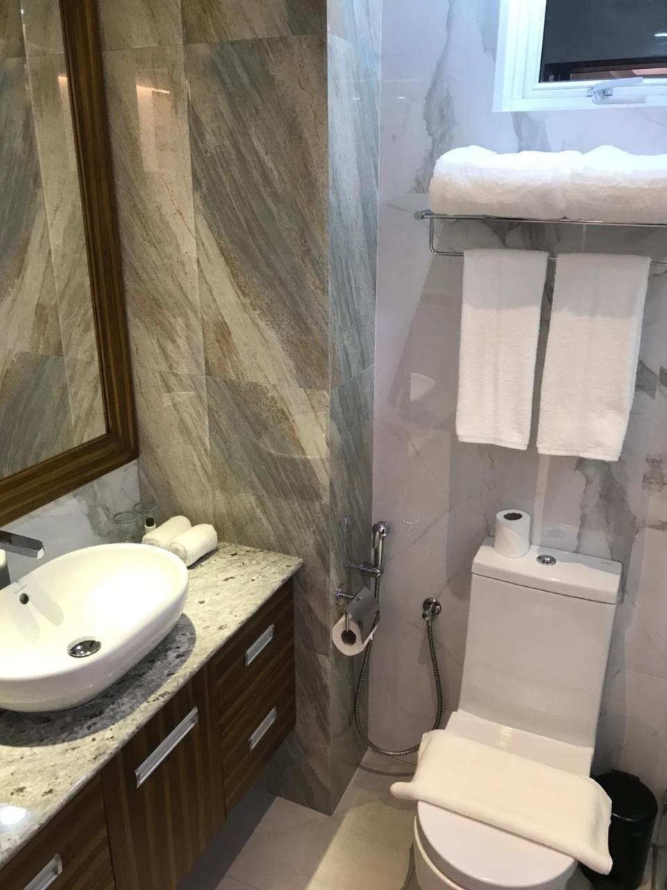 Osmium Hotel Hulhumale Kültér fotó