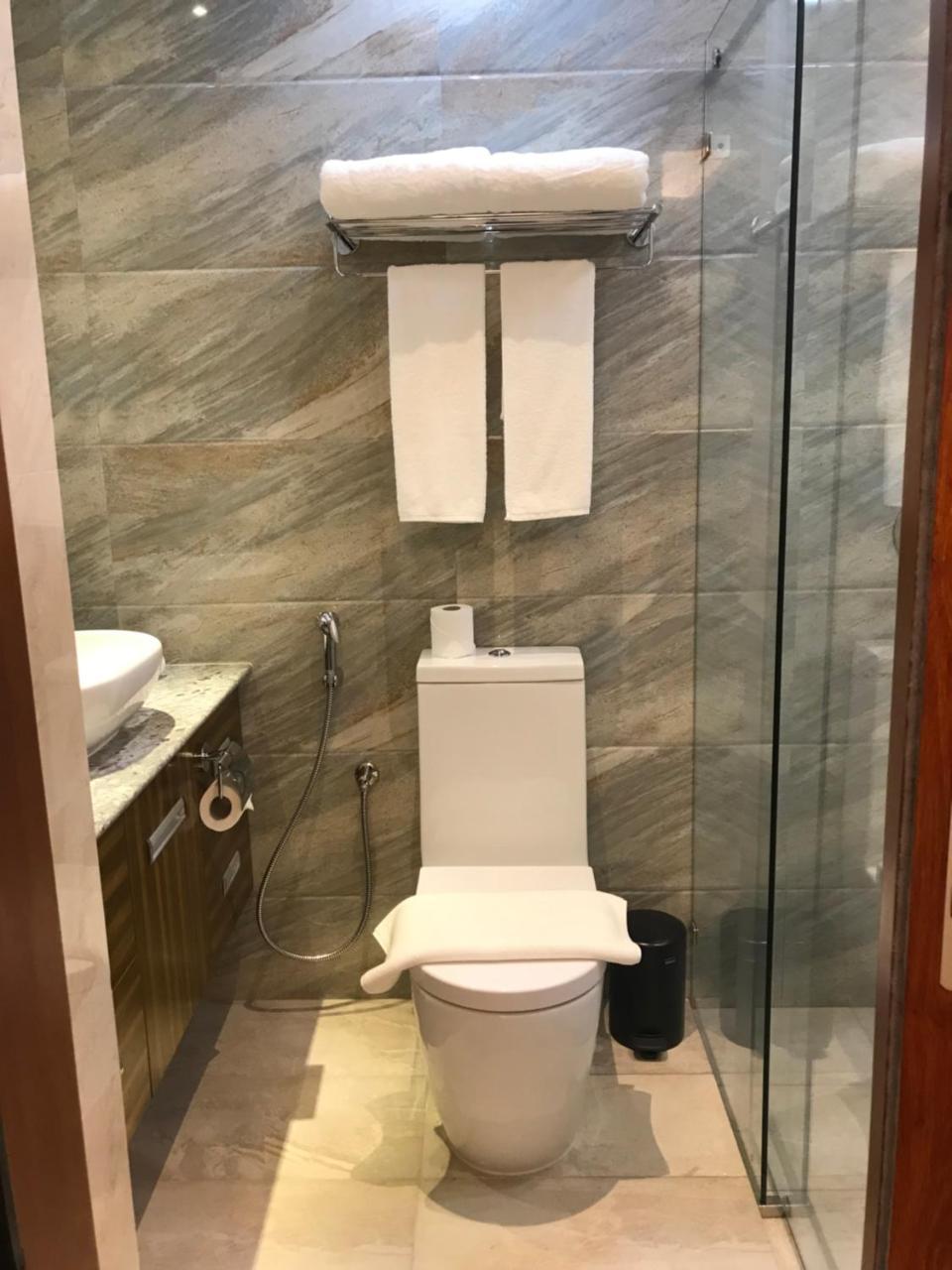 Osmium Hotel Hulhumale Kültér fotó