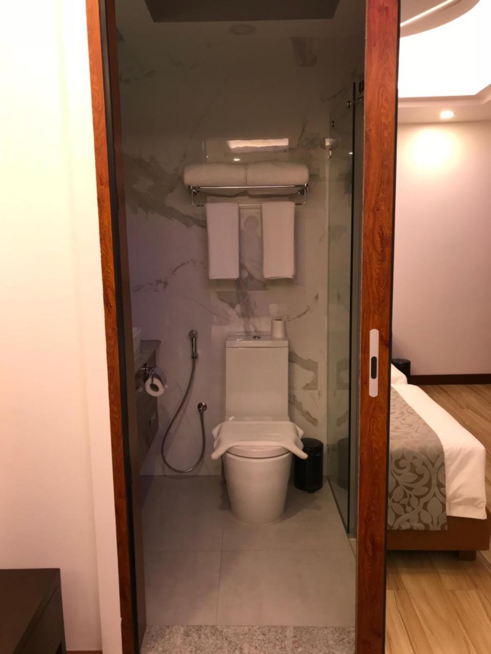 Osmium Hotel Hulhumale Kültér fotó