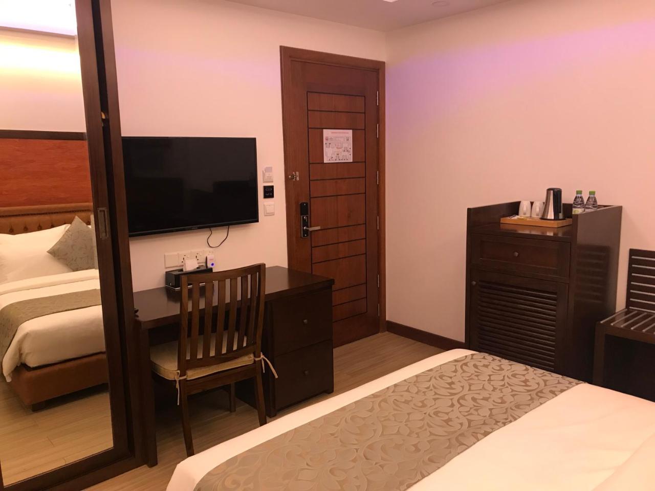 Osmium Hotel Hulhumale Kültér fotó
